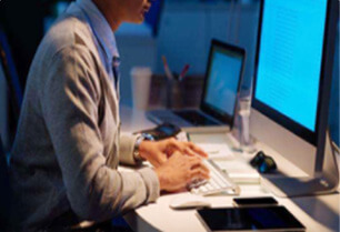 500萬“薪火”助學計劃助力夢想，長沙新華電腦學院軟件開發的機遇與未來